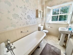 Photo 27- click for photo gallery